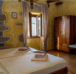 2 Bedroom Farm House with Pool in Istria, Sleeps 4-5